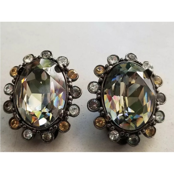 Oscar de la Renta Vintage Clip-on Earrings - Picture 1 of 6